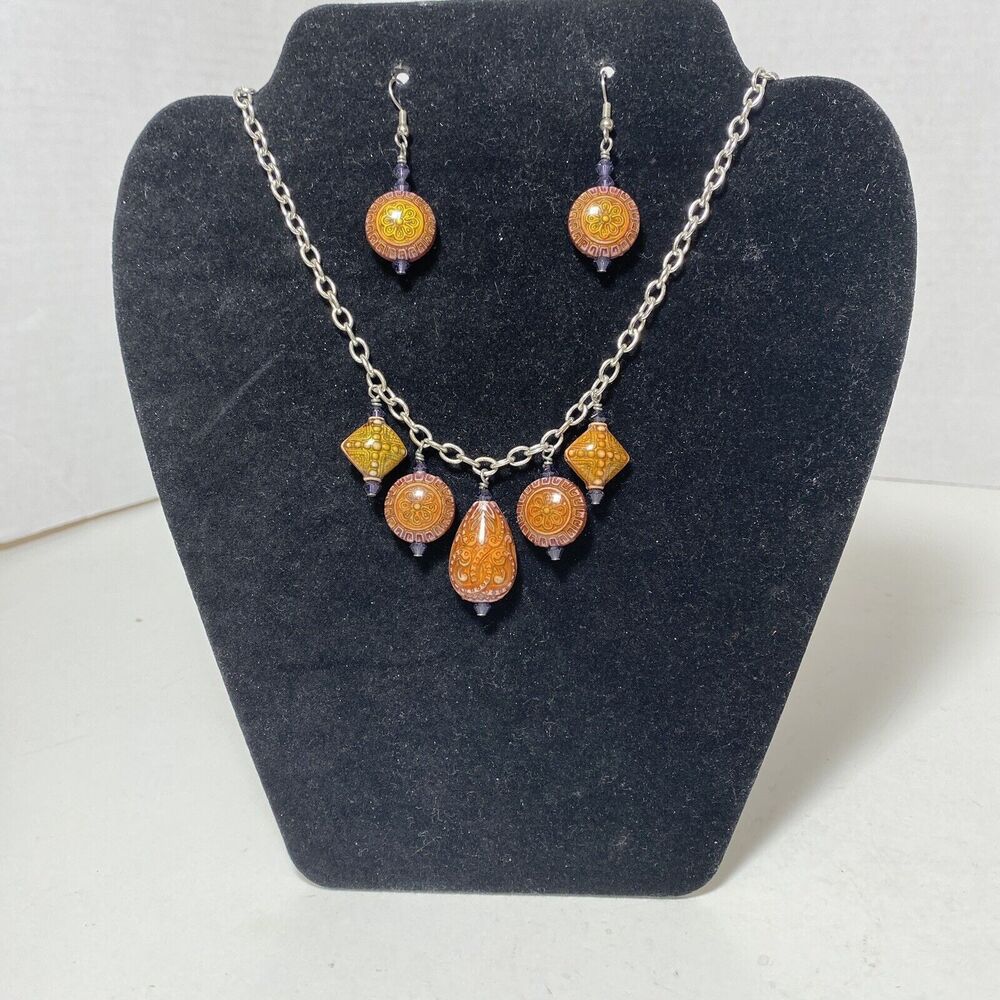 MOOD STONE Necklace/Earring Set Color Changing Etched Stones 22” Silver Chain